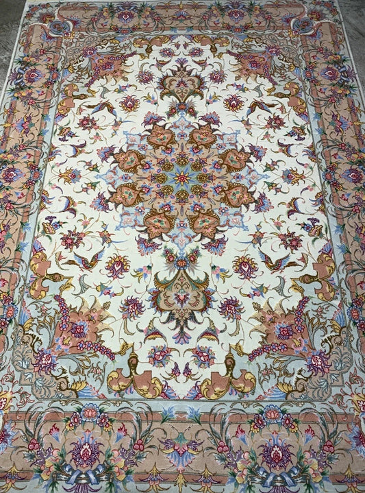 4'10"x6'10" Very Fine Hand-Knotted Wool & Silk Blend Tabrize Carpet - Area Rug