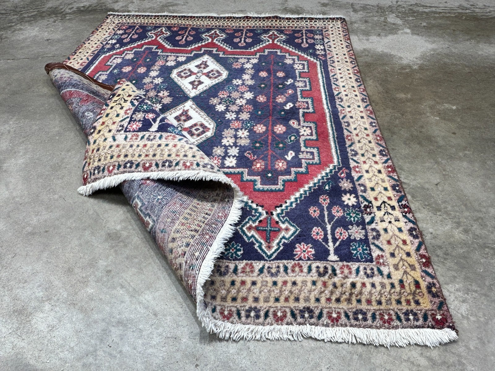 4'3"x5'6" Antique Hand-Knotted 100% Wool Pile Hamadane Rug