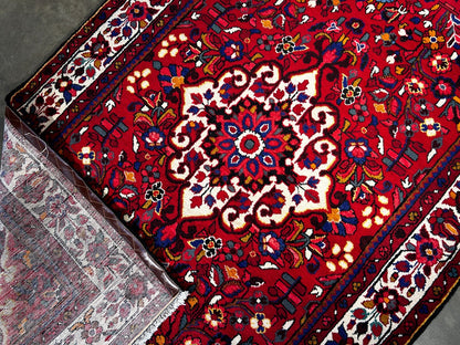 5'7" x 10' Hand-Knotted 100% Wool Pile Bakhtiare Area Rug