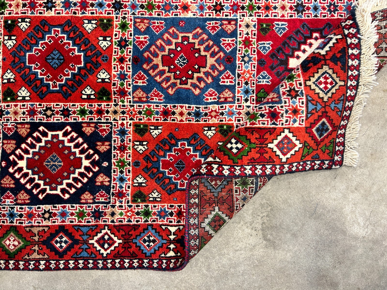 2'7"x4'2" Hand-Knotted 100% Wool Pile Yalamehe Rug
