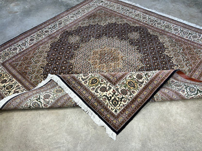 6'6"x6'8" Very Fine Hand-Knotted Wool & Silk Tabrize Rug
