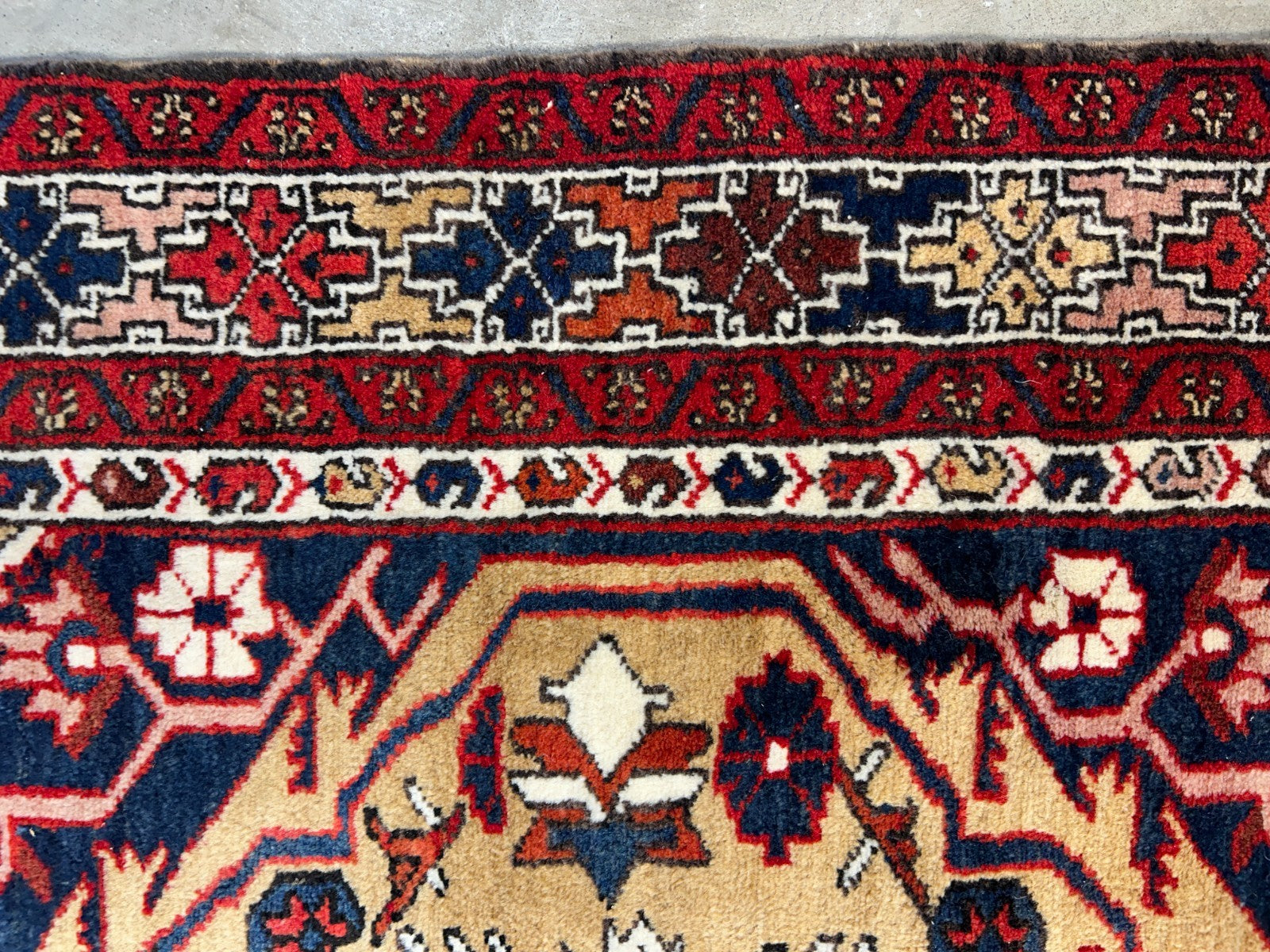 4'6"x7'4" Hand-Knotted 100% Wool Pile Herize Area Rug - Carpet