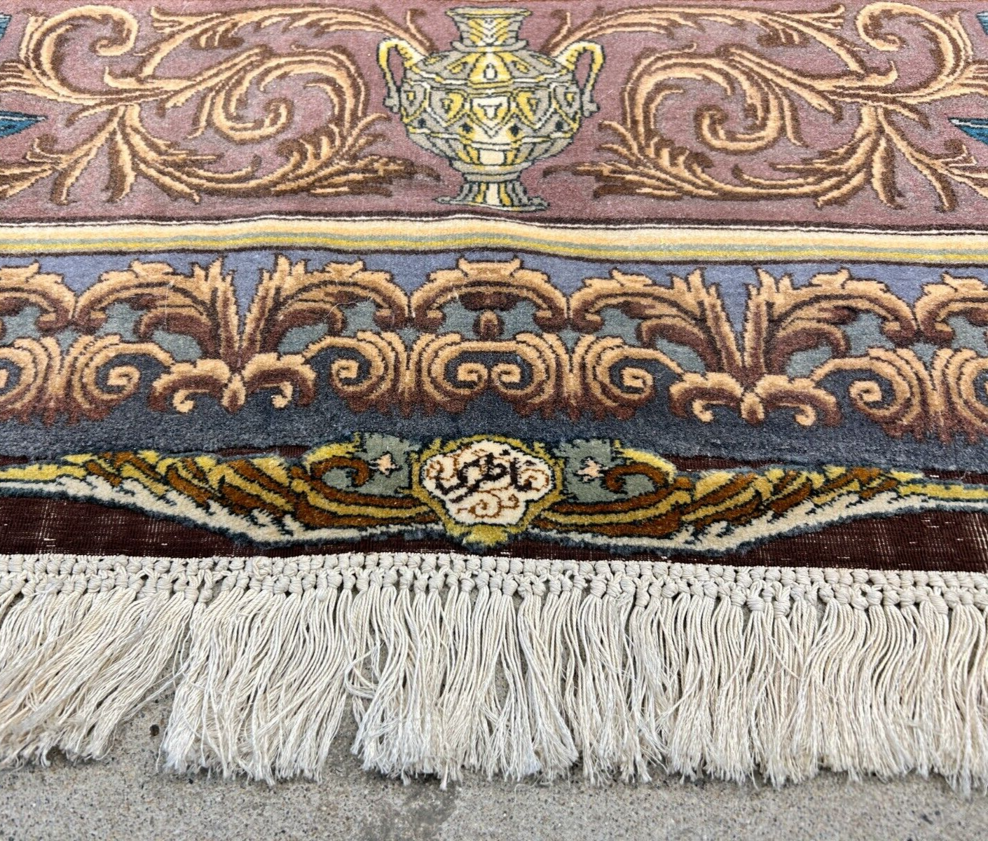 Exquisite 5'10"x8'3" Hand-Knotted Wool & Silk Blend Tabrize Area Rug - Carpet