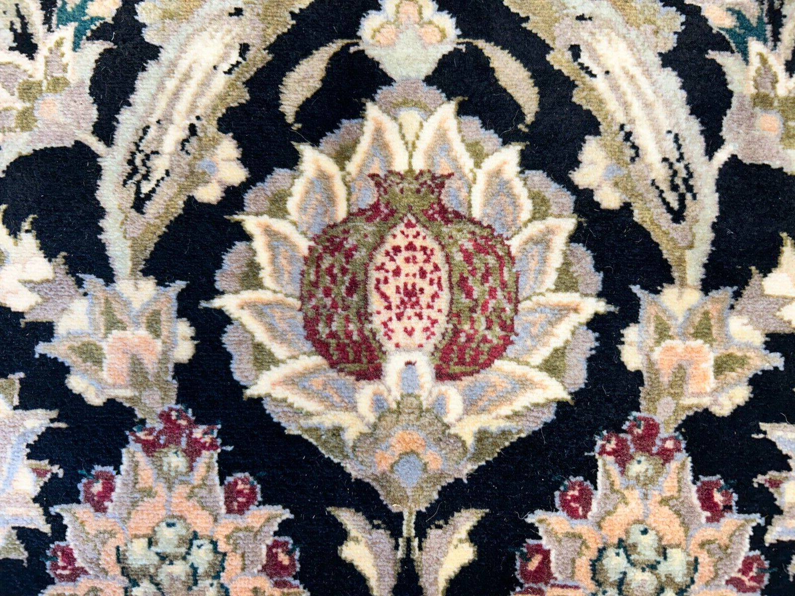 9'x12' Hand-Knotted 100% Wool Pile Sinopersian Carpet - Area Rug