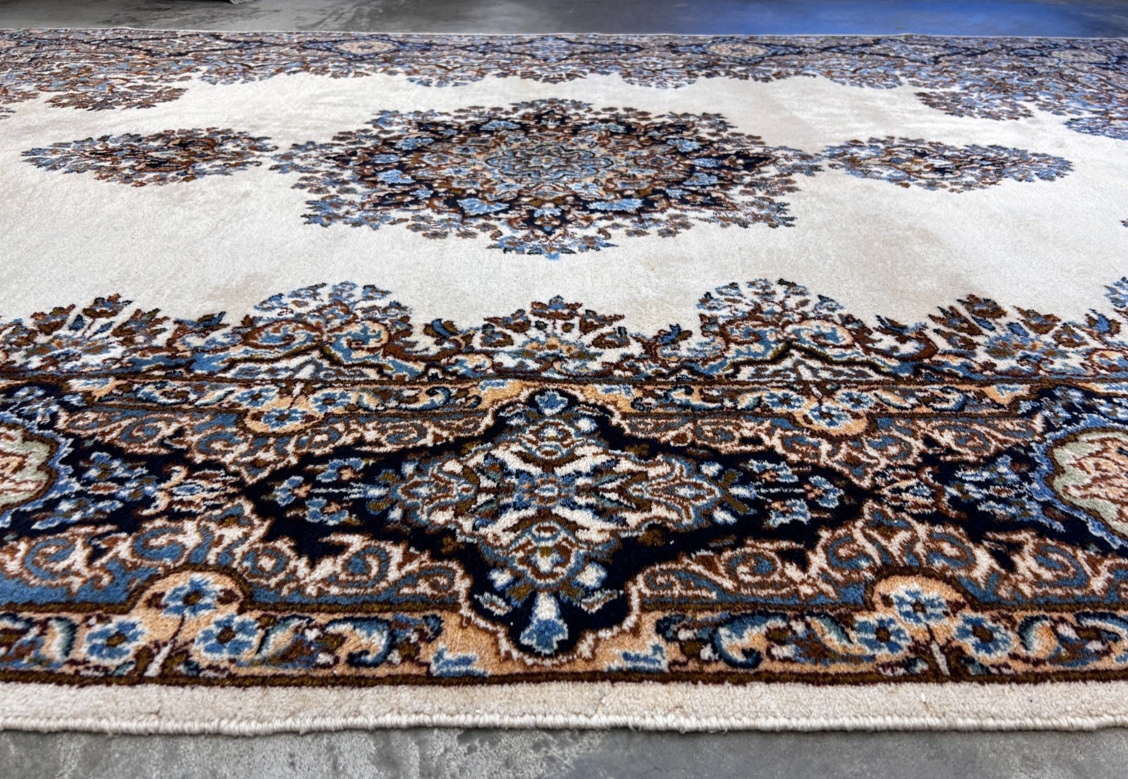 7'4"x10'10" Hand-Knotted 100% Wool Kermane Area Rug - Carpet