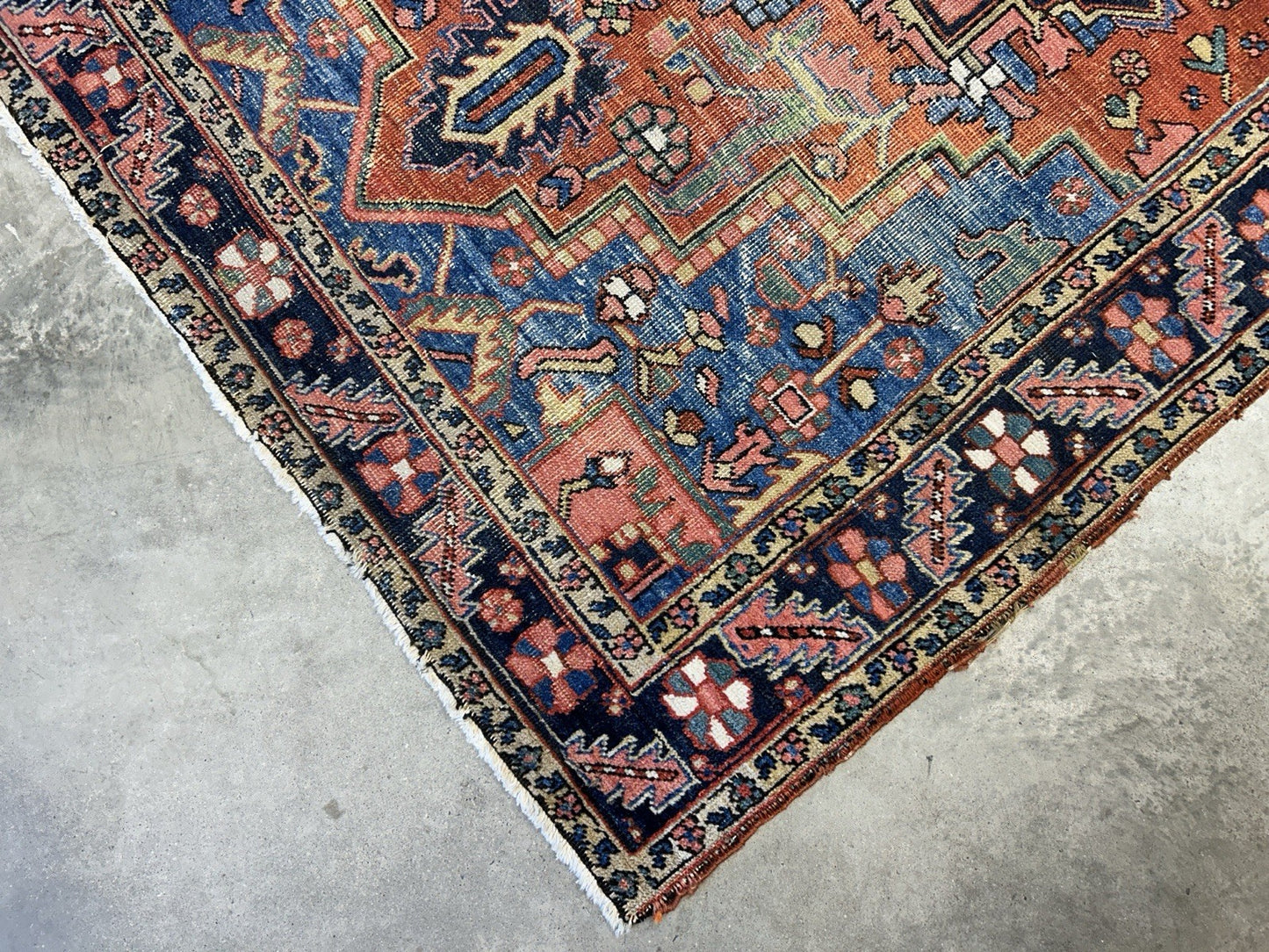 Collector Item- 5’x6’10” Antique Hand-Knotted 100% Wool Pile Serapie Area Rug