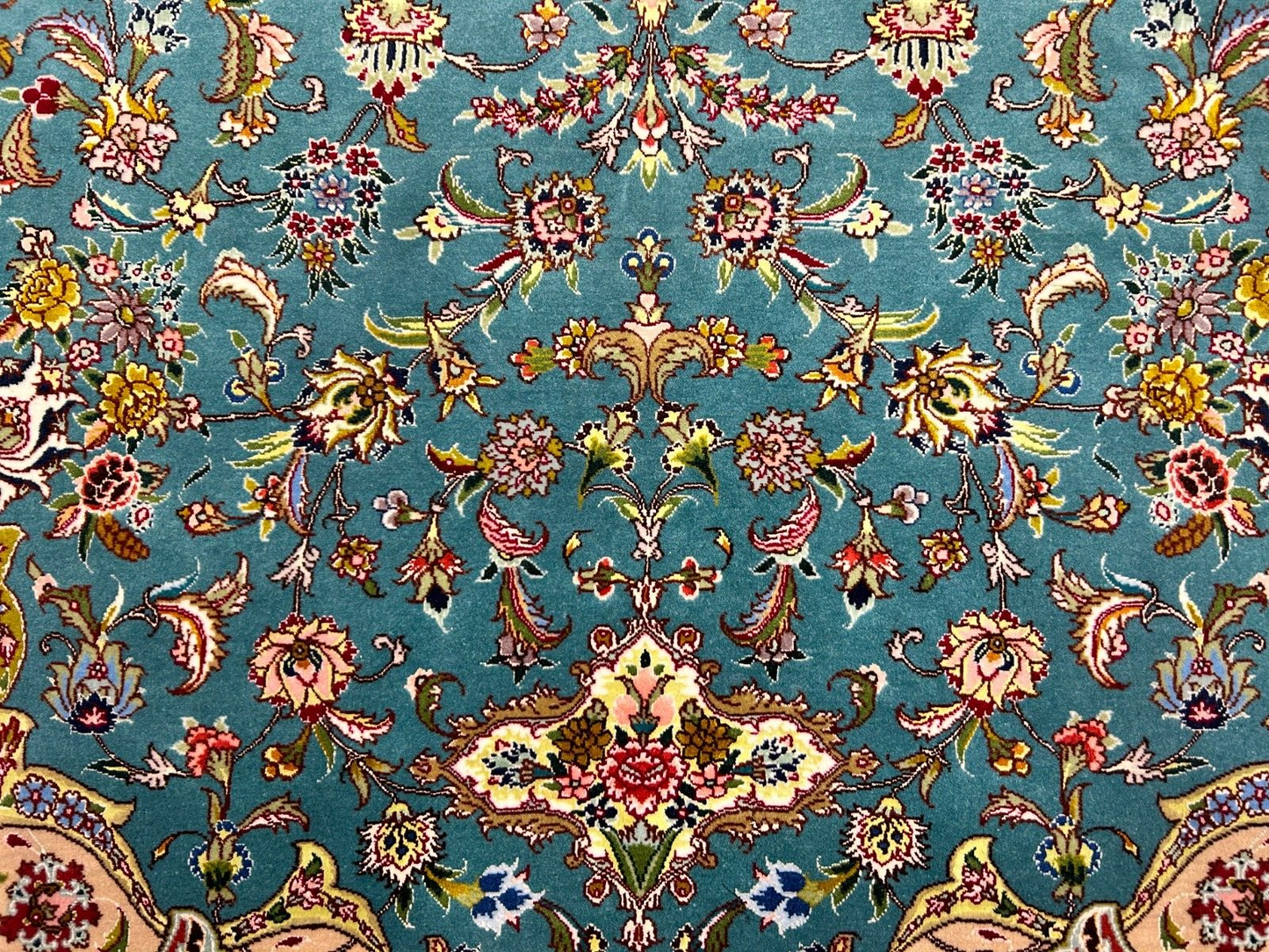 5'9"x9'5" Extra-Fine Hand-Knotted Wool & Silk Blend Tabrize Carpet - Area Rug