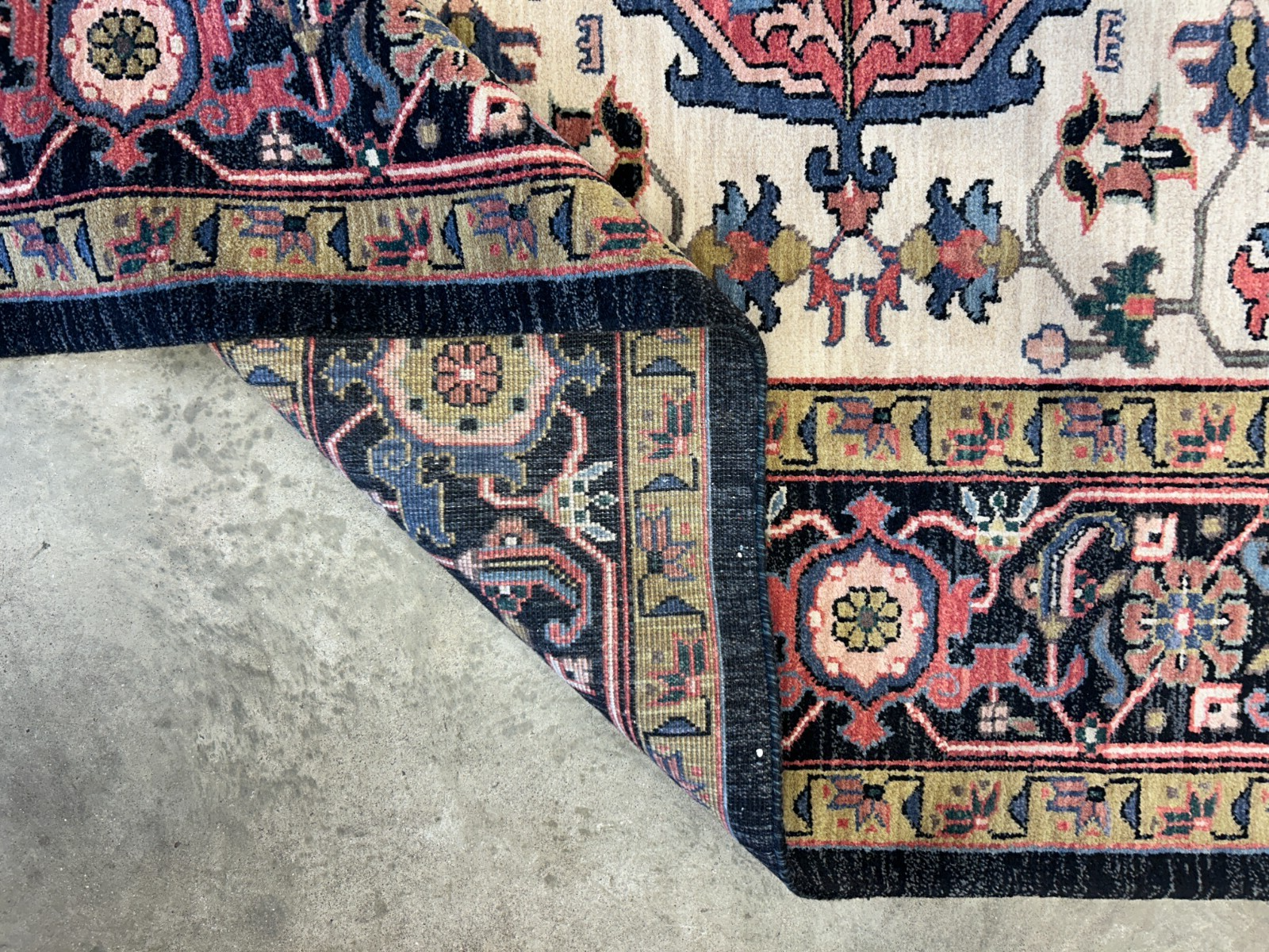 9'x11'10" Hand-Knotted 100%  Wool Pile IndoHeriz Rug