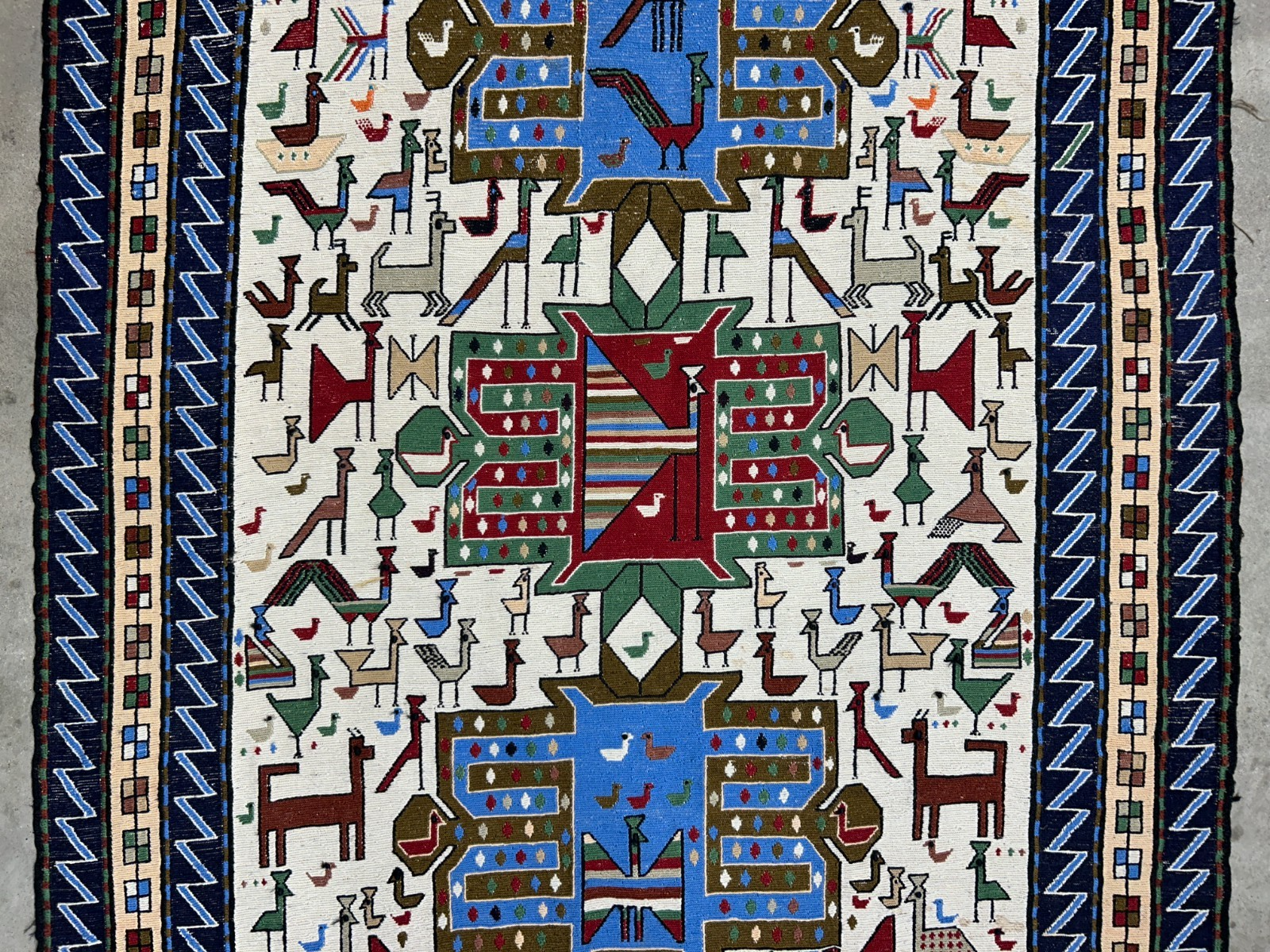 4'x4'10" Needle Punched 100% Wool Soumak Area Rug - Carpet