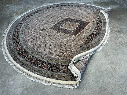 8' Diameter Exquisite Hand-Knotted 100% Wool Pile Oriental Rug