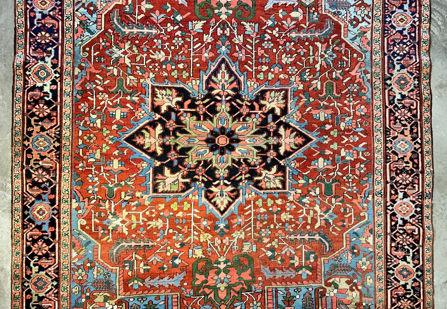 Collector Item - 9'6"x12' Antique Fine Lamb Wool Herize Serapy Hand-Knotted Rug