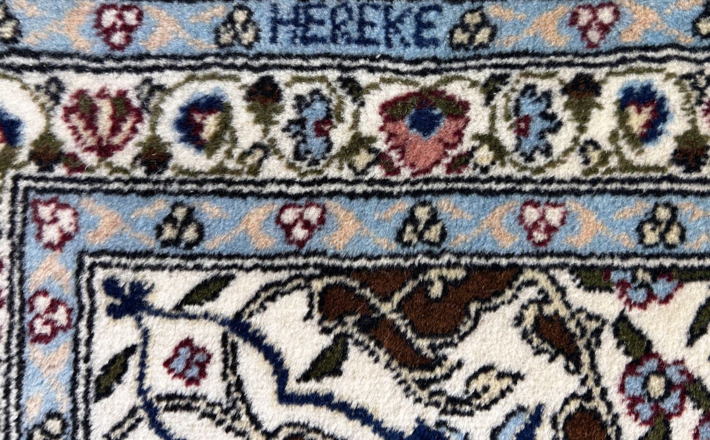 7'3"x10'10'' Hand-Knotted 100% Wool Pile Hereke Area Rug