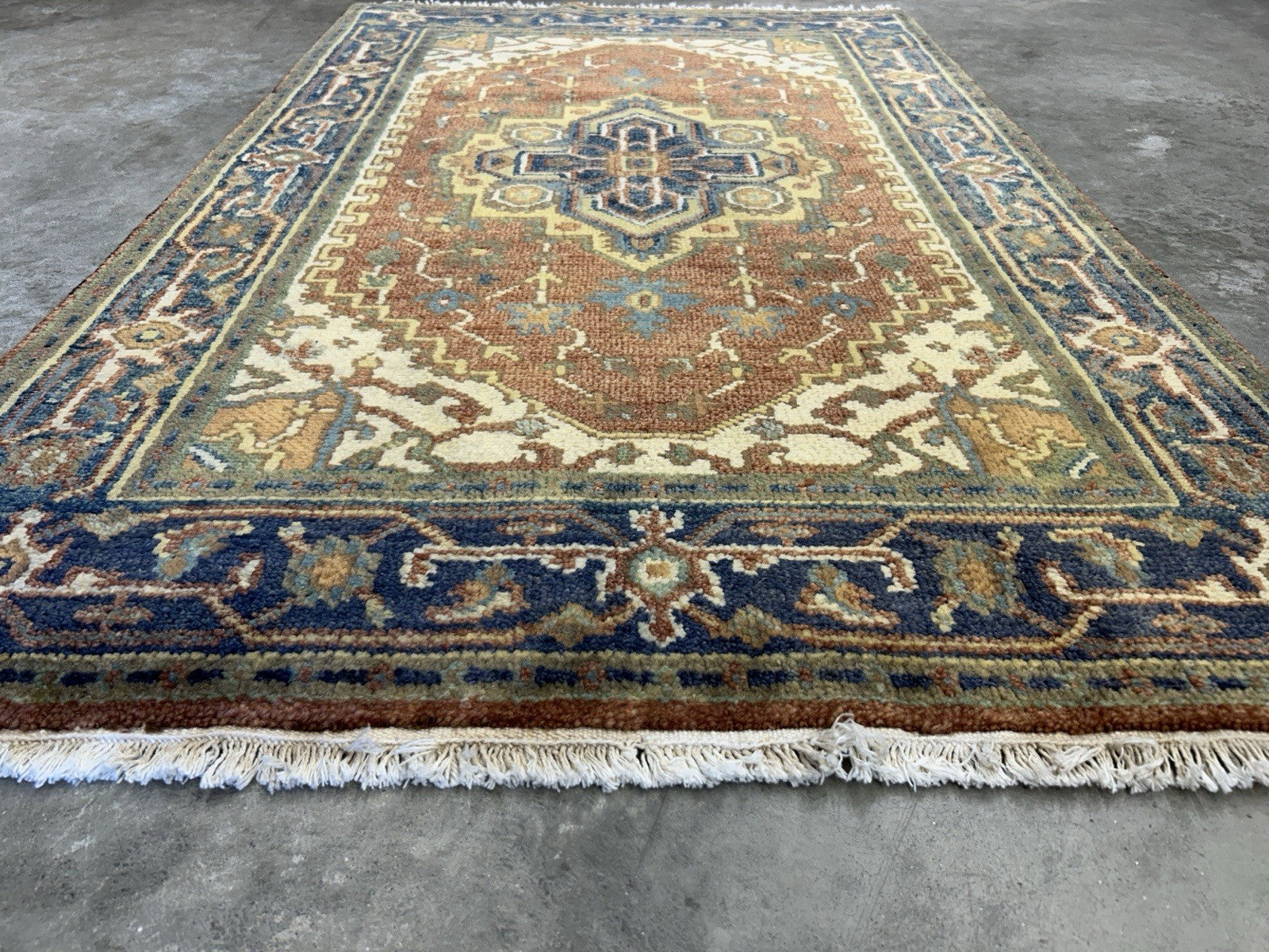 3’1”x5’ Hand-Knotted 100% Wool Indoserapi Area Rug - Carpet