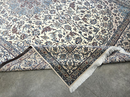 6'9"x10'7" Extremely Fine Hand-Knotted Wool & Silk Blend Naine Carpet - Area Rug