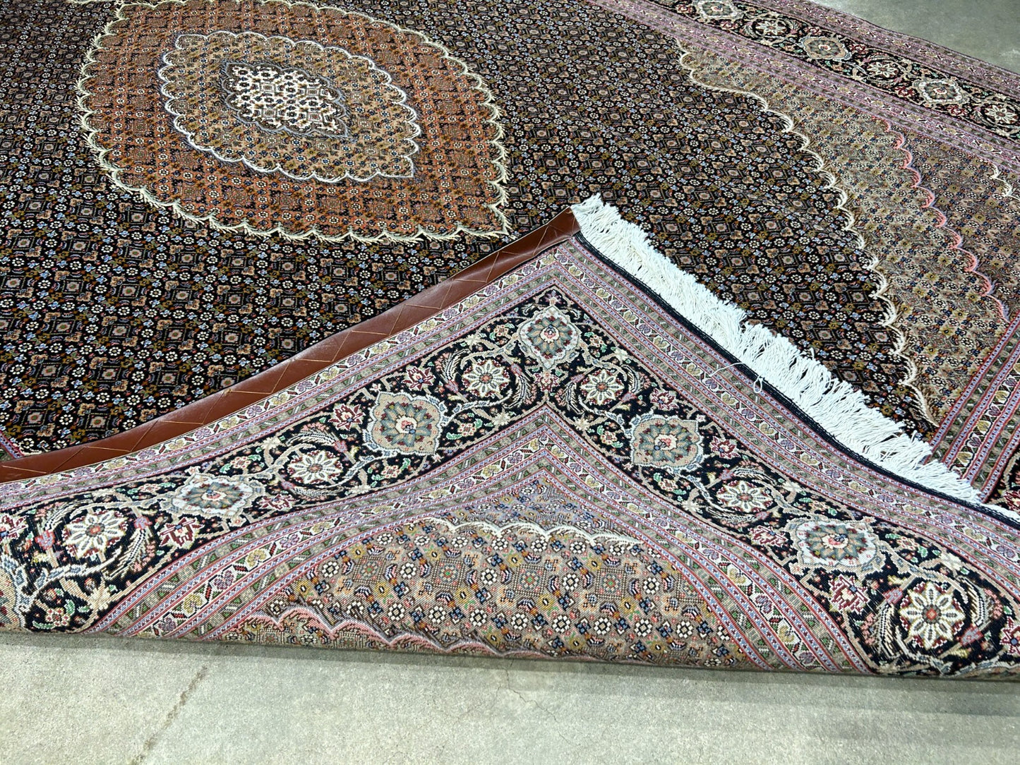 6'7"x9'9" Fine Hand-Knotted Wool & Silk Blend Tabrize Mahi Area Rug