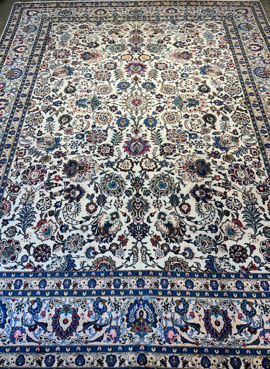 10'5"x13'8" Hand-Knotted 100% Wool Pile All-over Kashane Rug