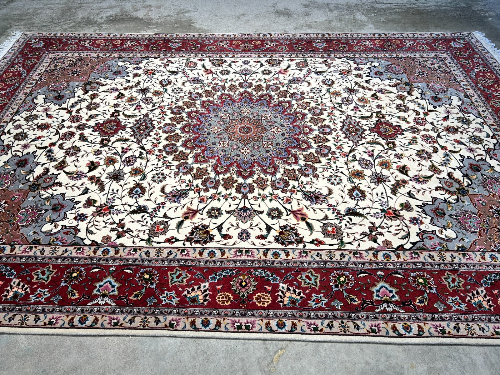 6'9"x9'9" Fine Hand-Knotted Wool & Silk Blend Tabrize Carpet - Area Rug