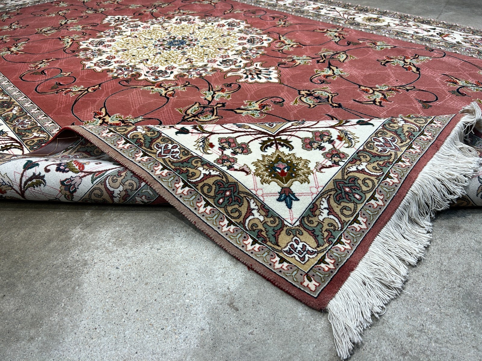 6'8"x10'4" Fine Hand-Knotted Wool & Silk Tabrize Rug - Area Carpet