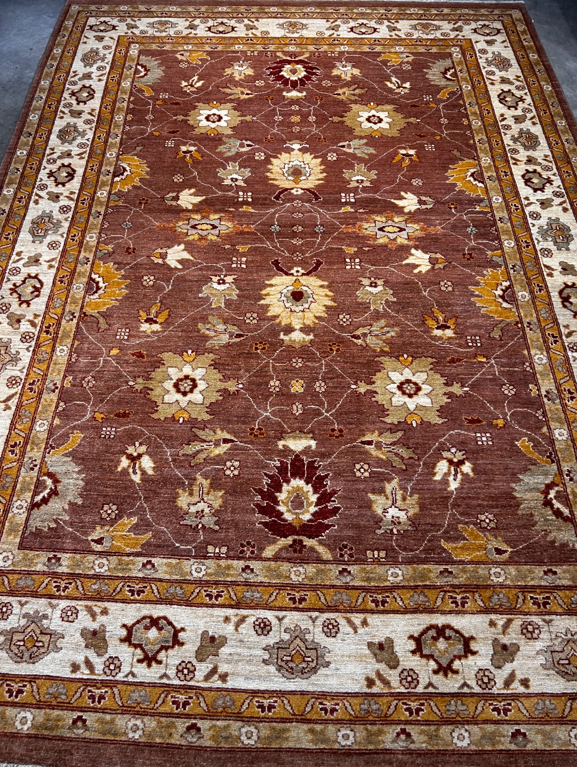 8'6"x11'11" Hand-Knotted 100% Wool Pile Pakistani Area Rug