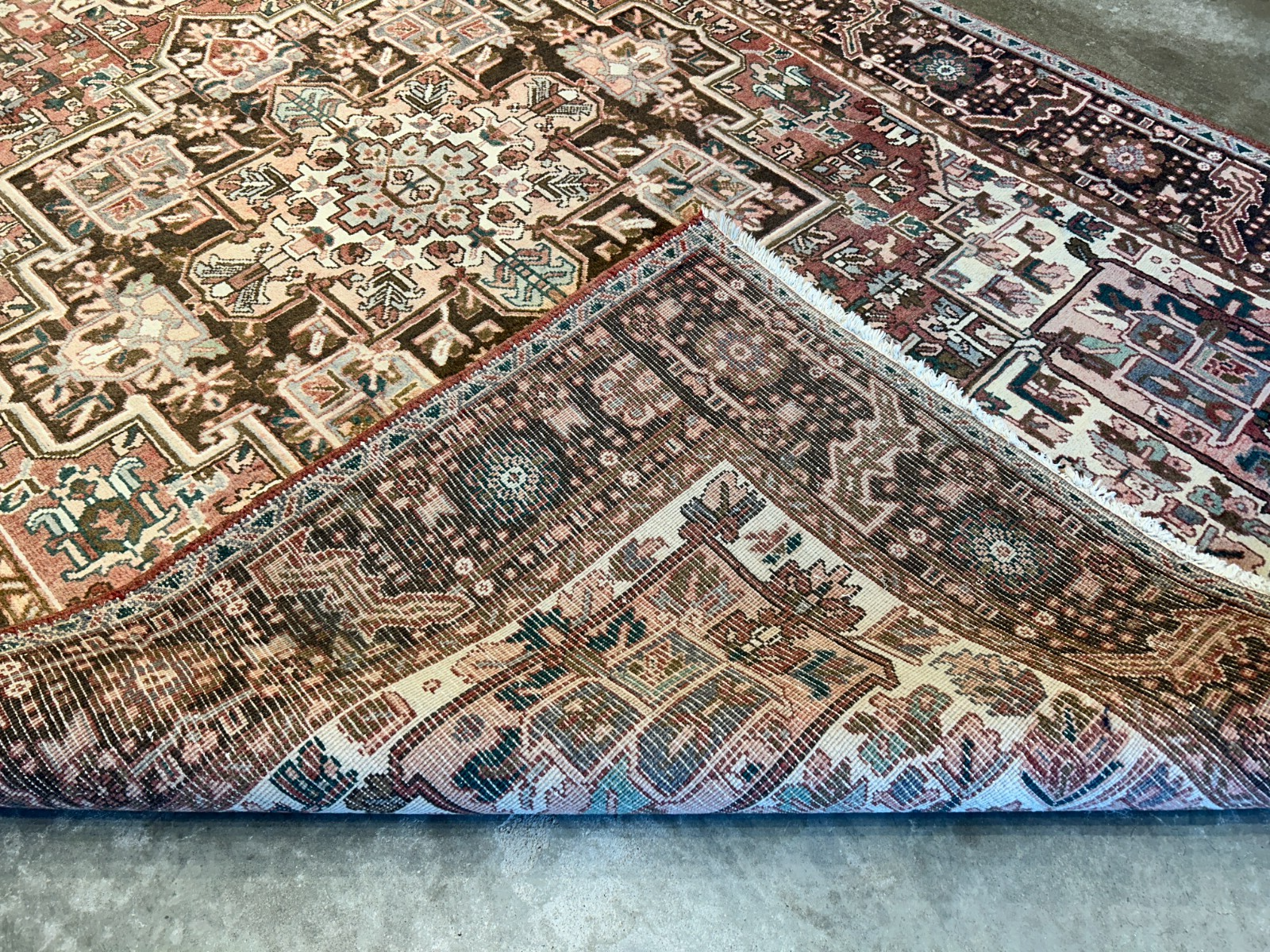 7'5"x11'5" Hand-Knotted 100% Wool Pile Herize Rug