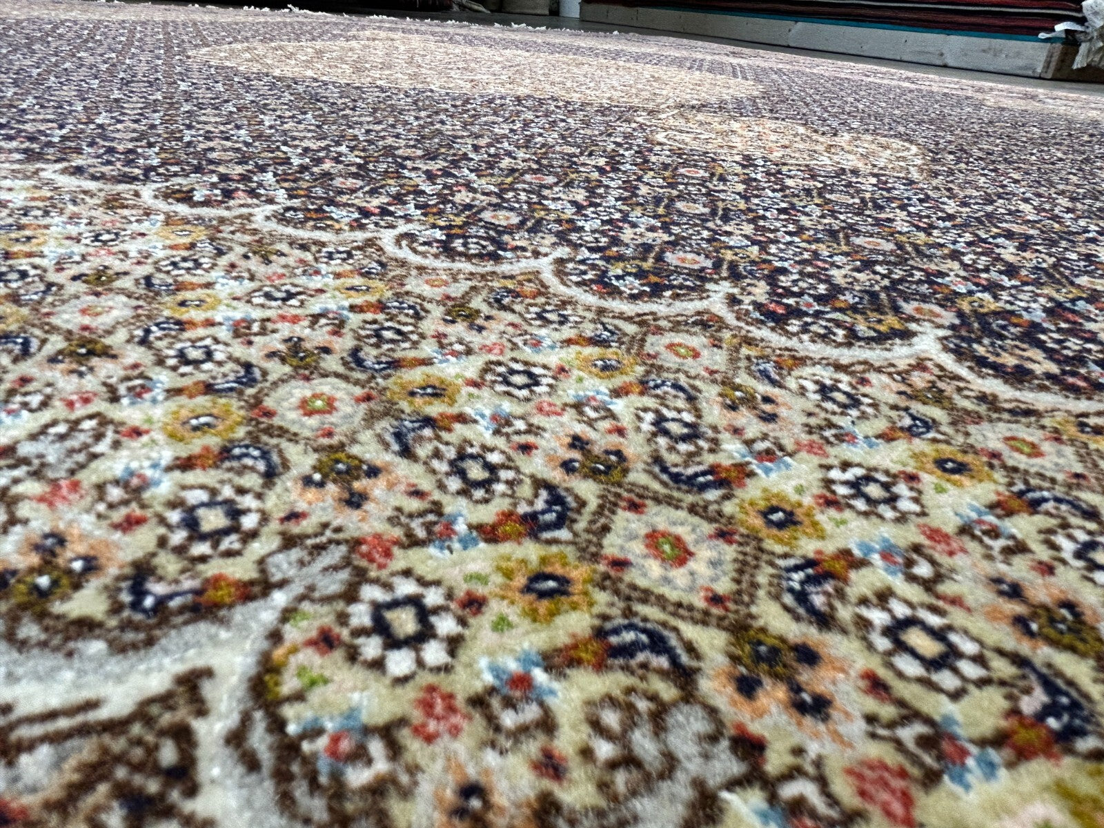 6'7"x9'9" Fine Hand-Knotted Wool & Silk Blend Tabrize Mahi Carpet - Area Rug