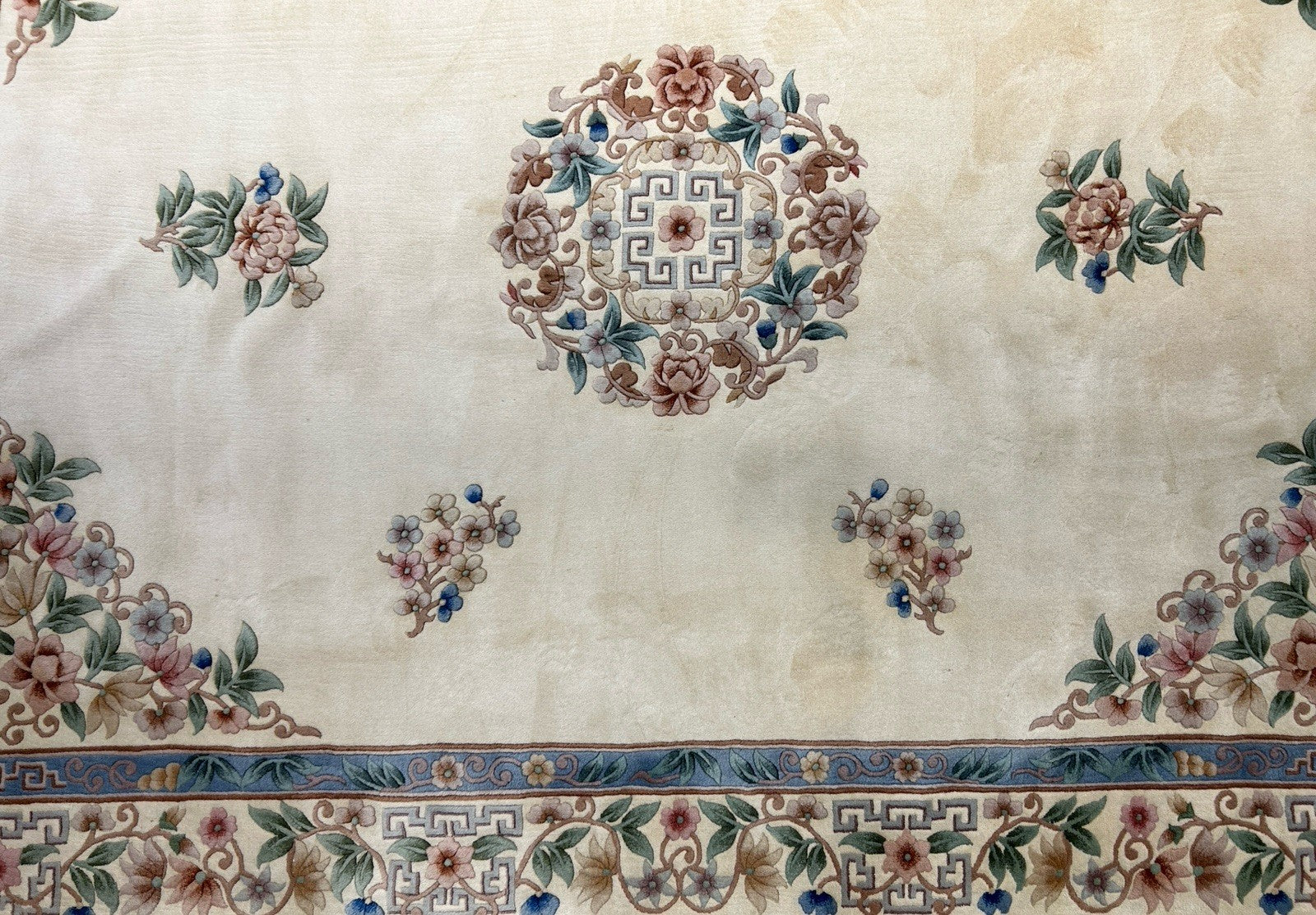 7’10”x10’1” Hand-Knotted 100% Wool Pile Oriental Area Rug - Carpet