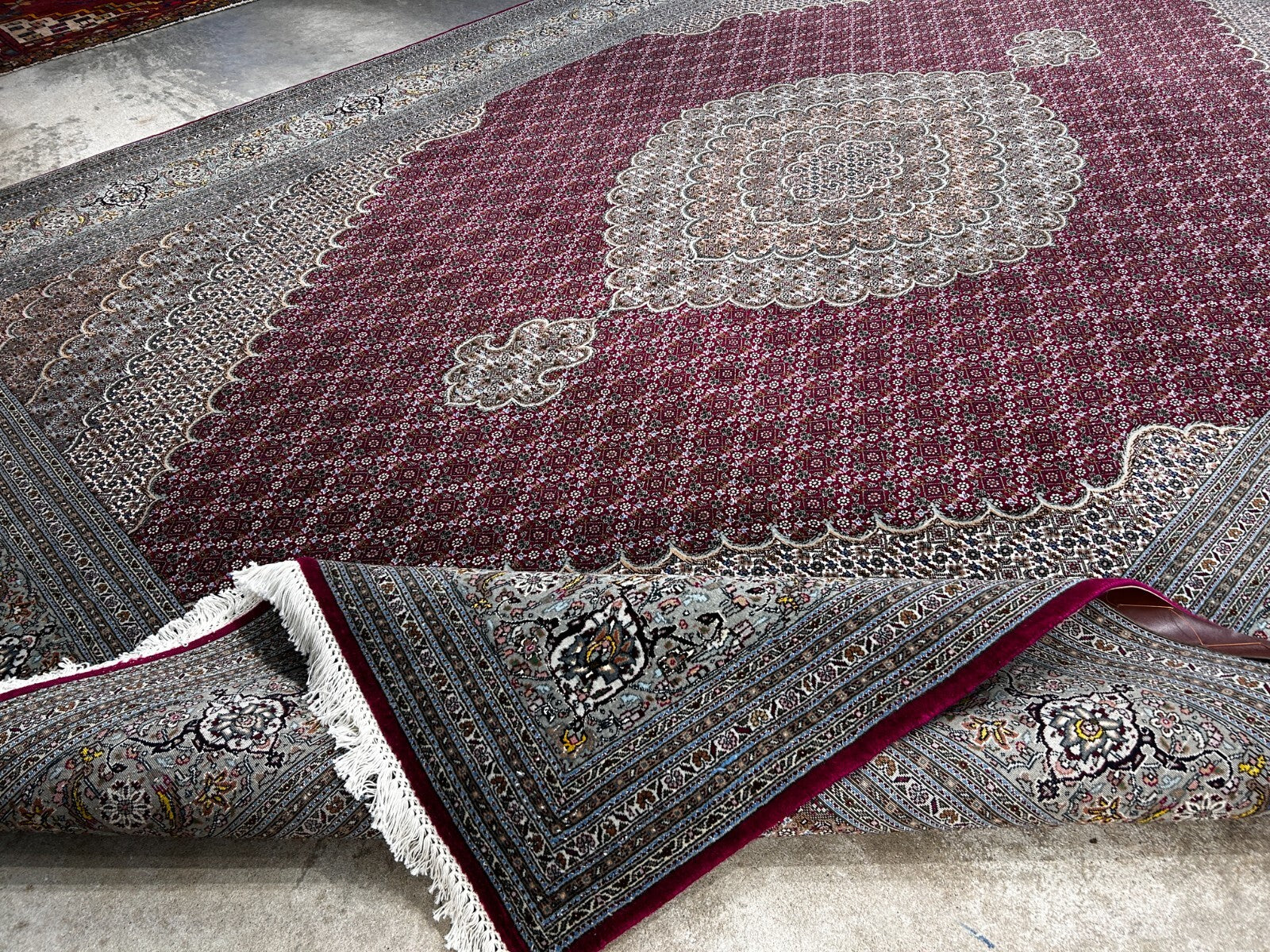 8'4"x11'6" Hand-Knotted Silk & Wool Tabrize Fish Style Area Rug - Carpet