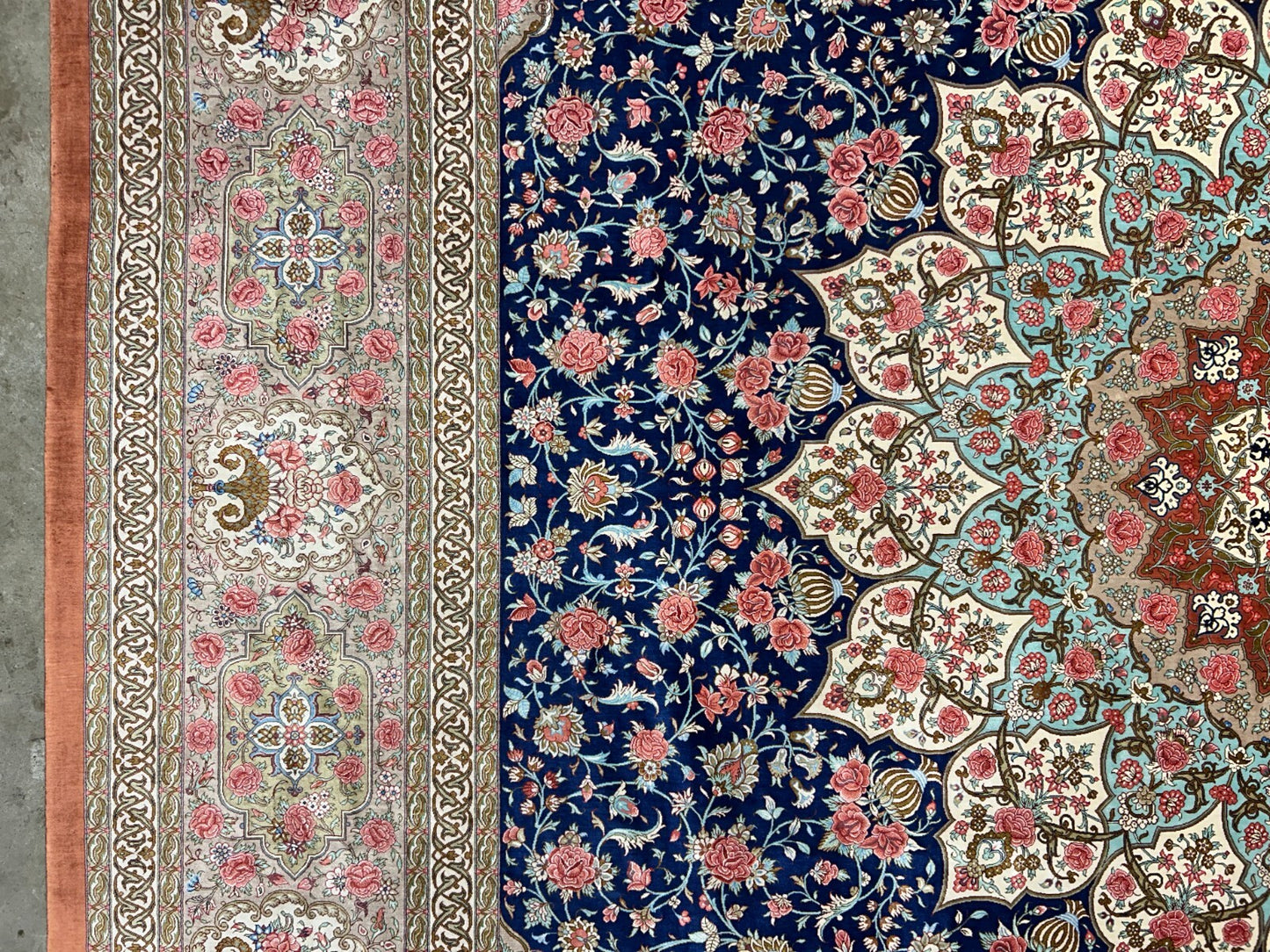 9'11"x13'6" Exquisite Signed Hand-Knotted 100% Silk Qume Rug