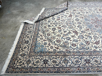 6'9"x10'7" Extremely Fine Hand-Knotted Wool & Silk Blend Naine Carpet - Area Rug