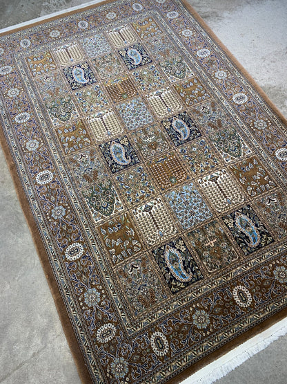 4'6"x7' Fine Hand-Knotted 100% Wool Pile Qume Rug