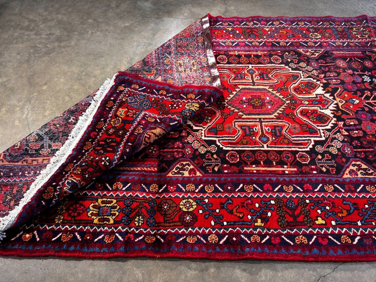 4'10" x 9'8" Hand-Knotted 100% Wool Carpet - Hamedane Area Rug