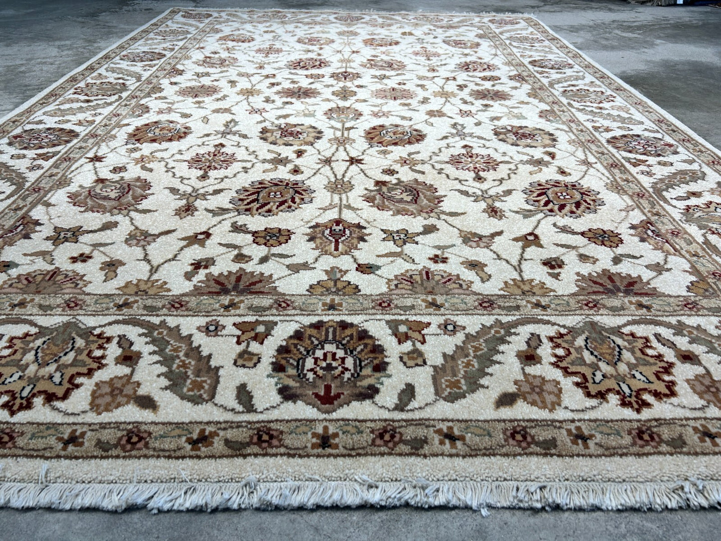 5'8"x8'2" Hand-Knotted 100% Wool Pile Arut Carpet - Area Rug