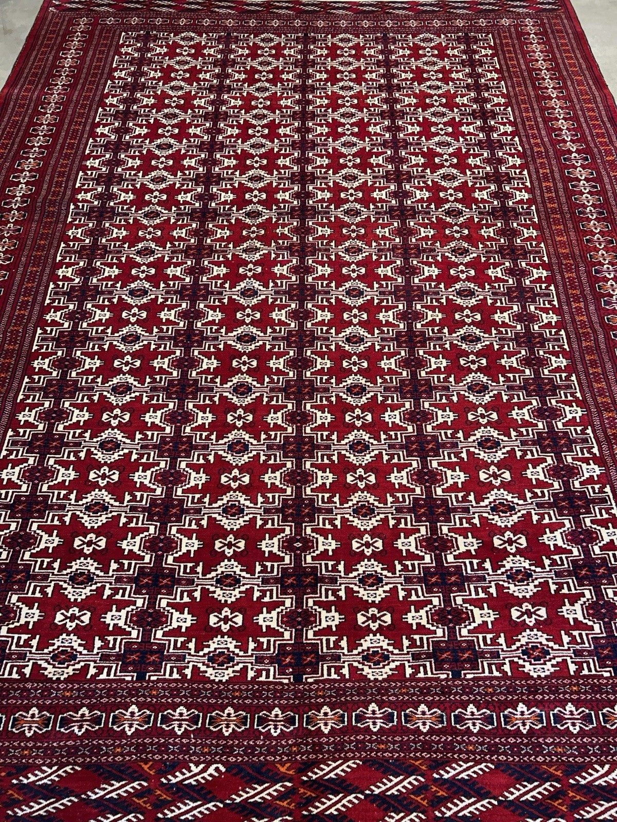 7’7”x10’ Hand-Knotted 100% Wool Pile Bokhara Area Rug - Carpet