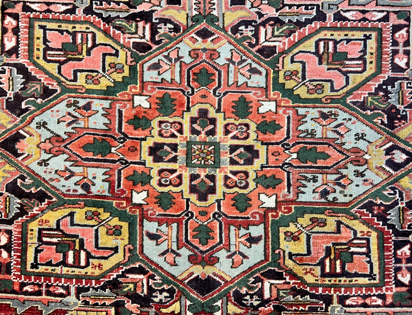 9'7"x12'8" Hand-Knotted 100% Lamb Wool Herize Carpet - Area Rug