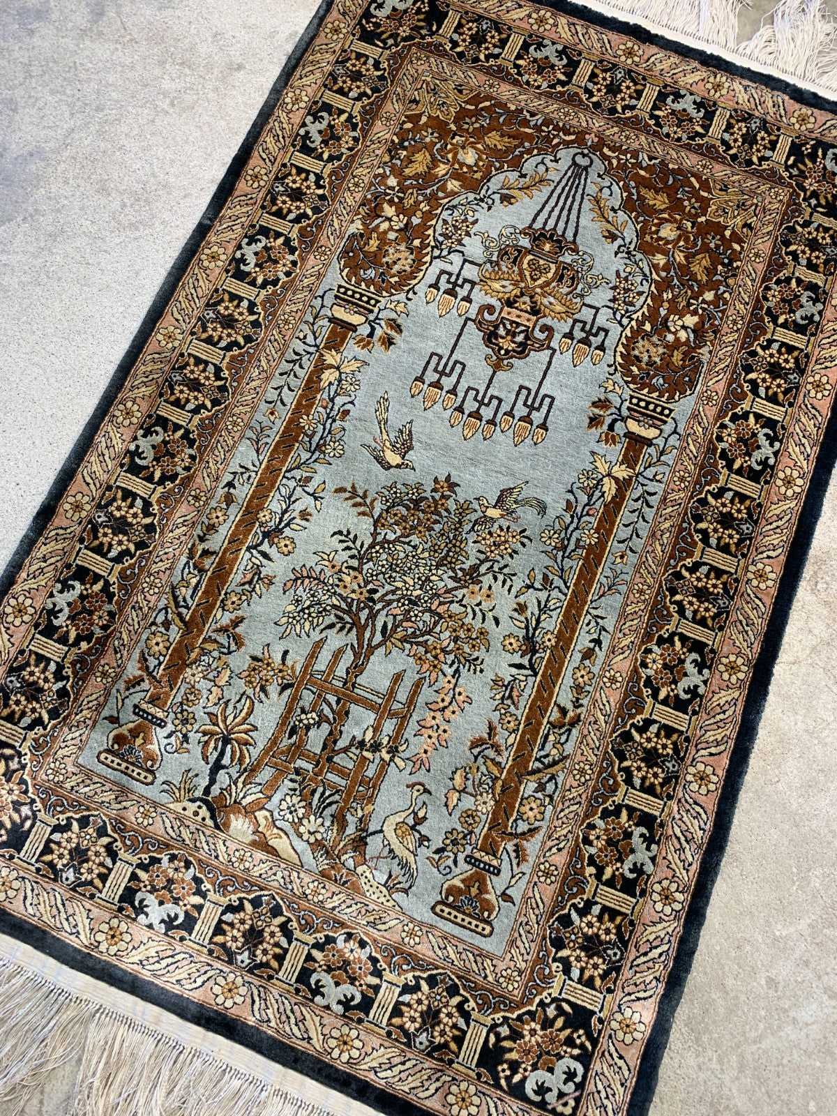 2'7"x4'1" Very Fine Hand-Knotted 100% Silk Prayer Rug