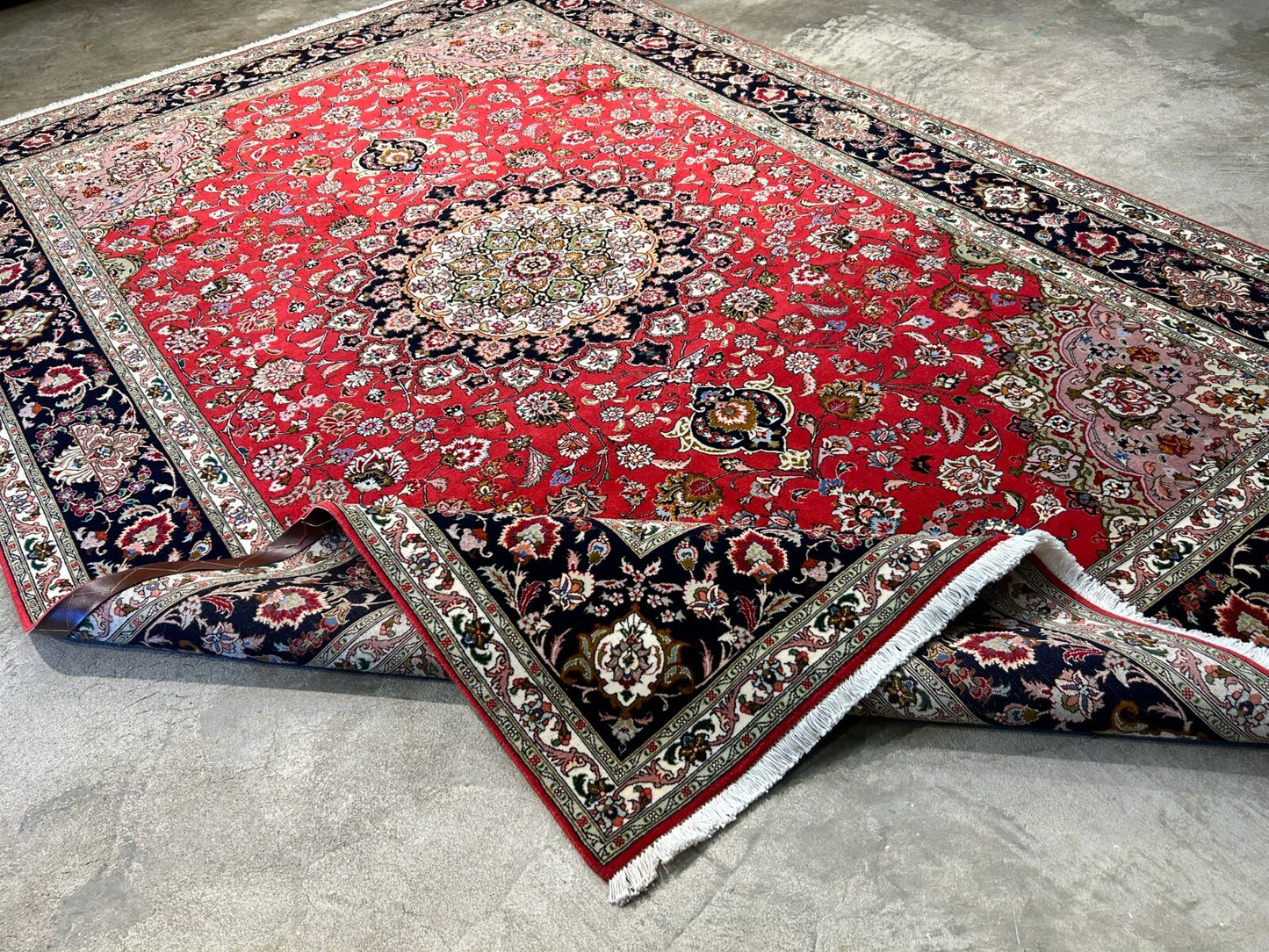 6'7"x9'10" Fine Hand-Knotted Wool & Silk Blend Tabrize Carpet - Area Rug