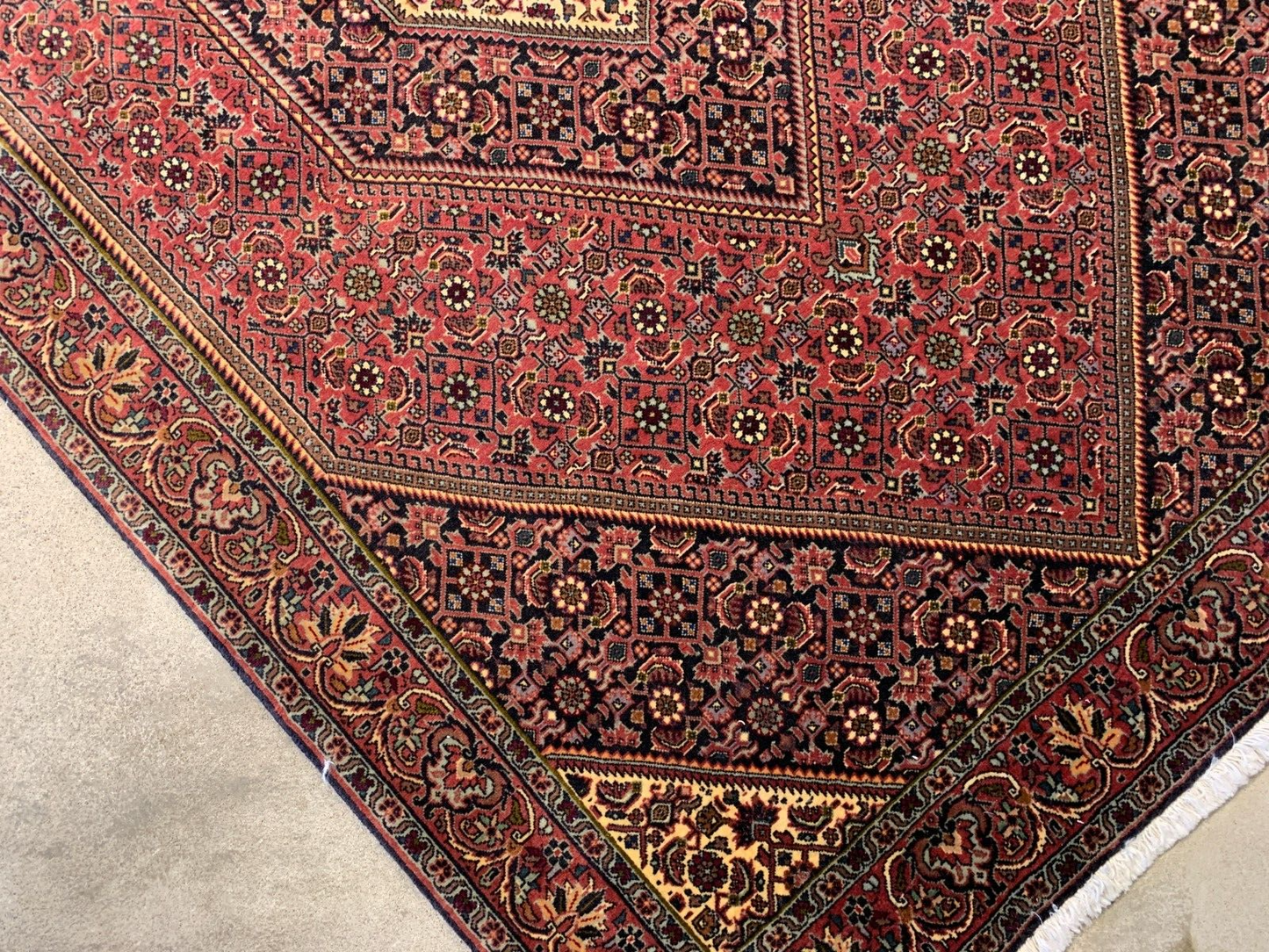 3'7"x5'9" Hand-Knotted 100% Wool Pile Bijare Carpet - Area Rug