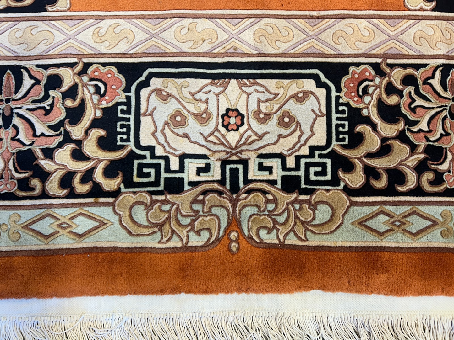 9'x12' Hand-Knotted 100% Wool Pile Oriental Rug