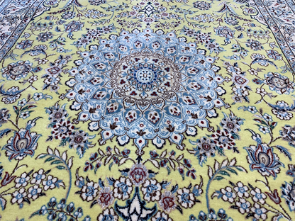 3'5"x5'10''  Very Fine Hand-Knotted Silk & Wool Naine Area Rug - Carpet