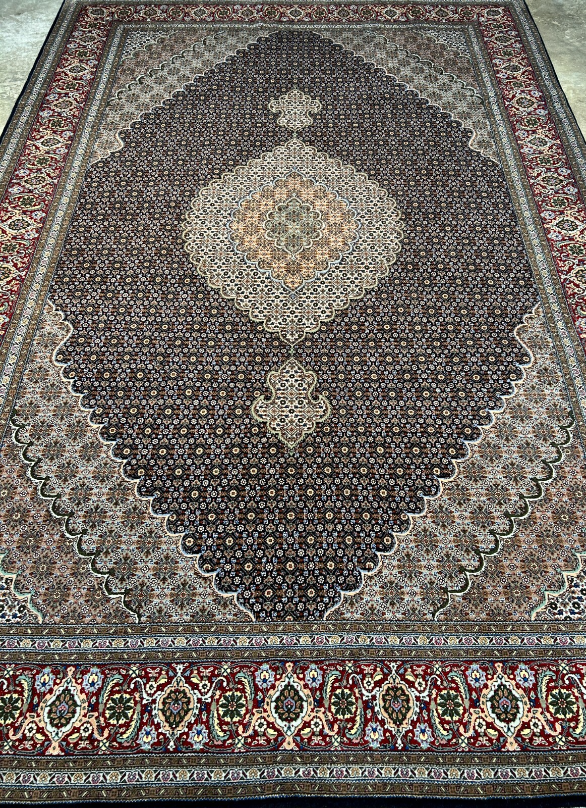 6'7"x9'10" Fine Hand-Knotted Wool & Silk Blend Tabrize Mahi Carpet - Area Rug