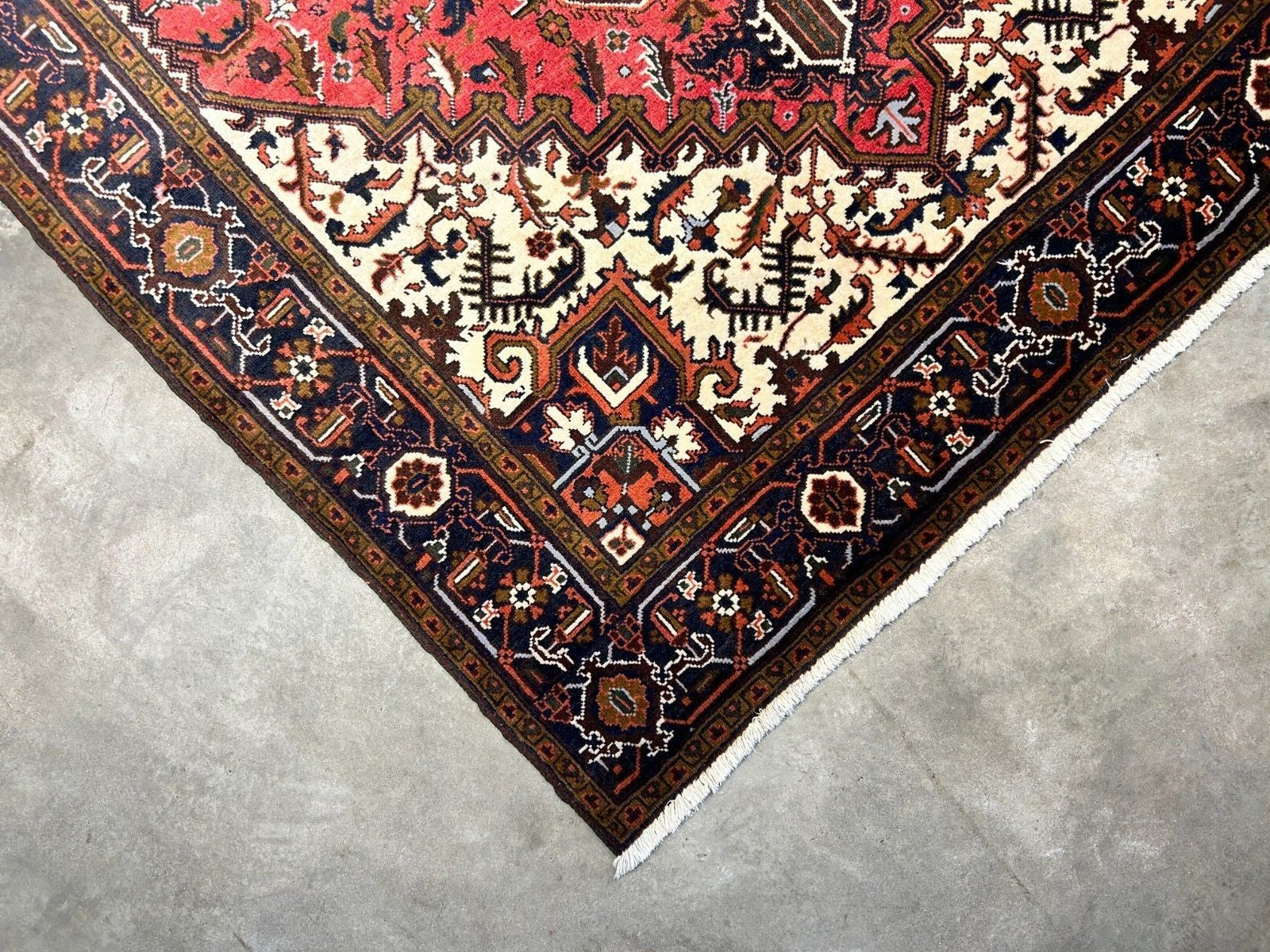 6'10" x 9'7" Hand-Knotted 100% Wool Pile Herize Area Rug - Carpet