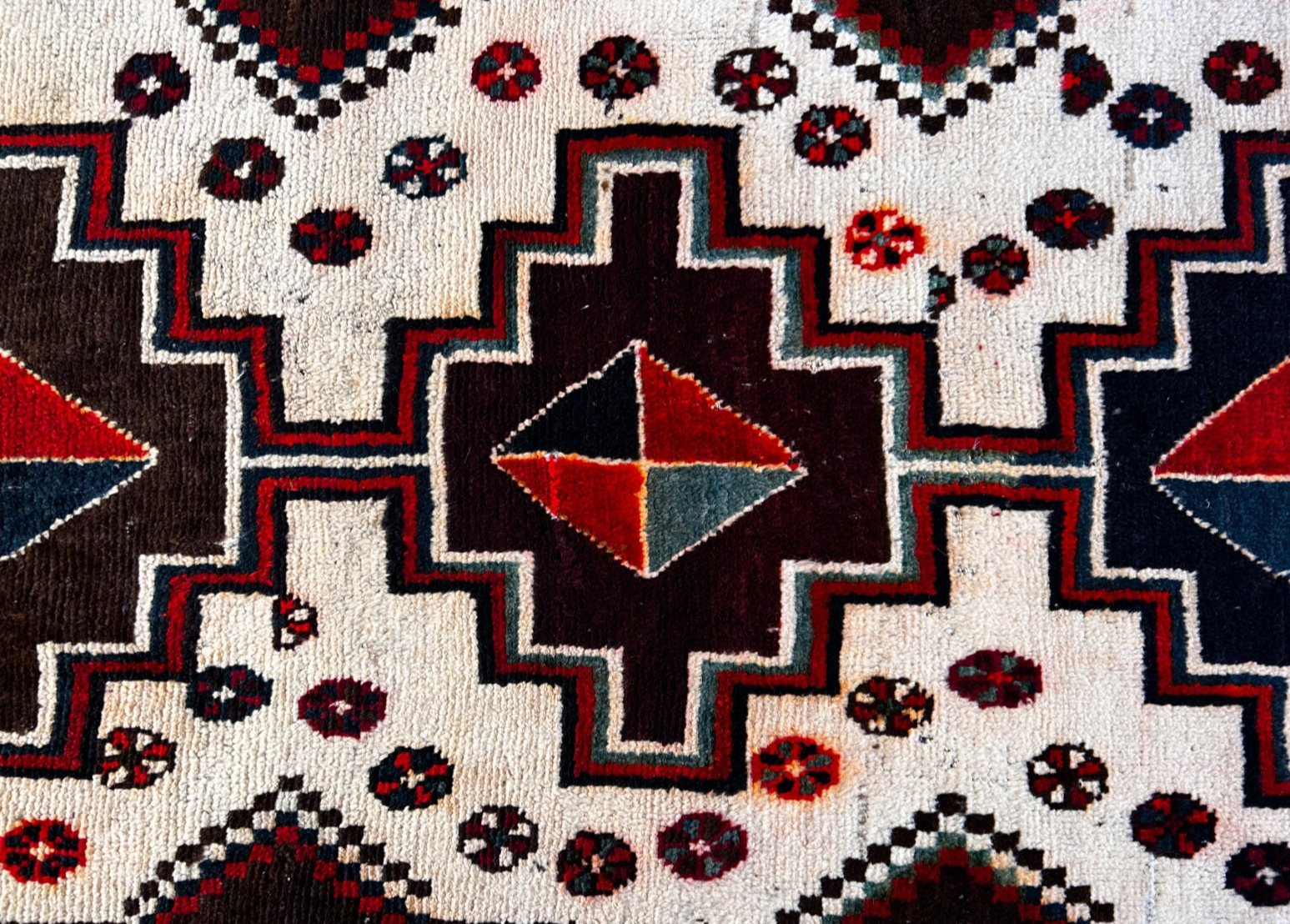 4'3" x 6'7" Hand-Knotted 100% Wool Pile Hamadane Area Rug - Carpet