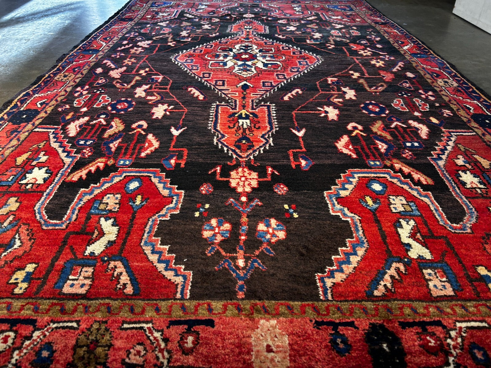 4'10" x 8'1'' Hand-Knotted 100% Wool Pile Hamadane Area Rug