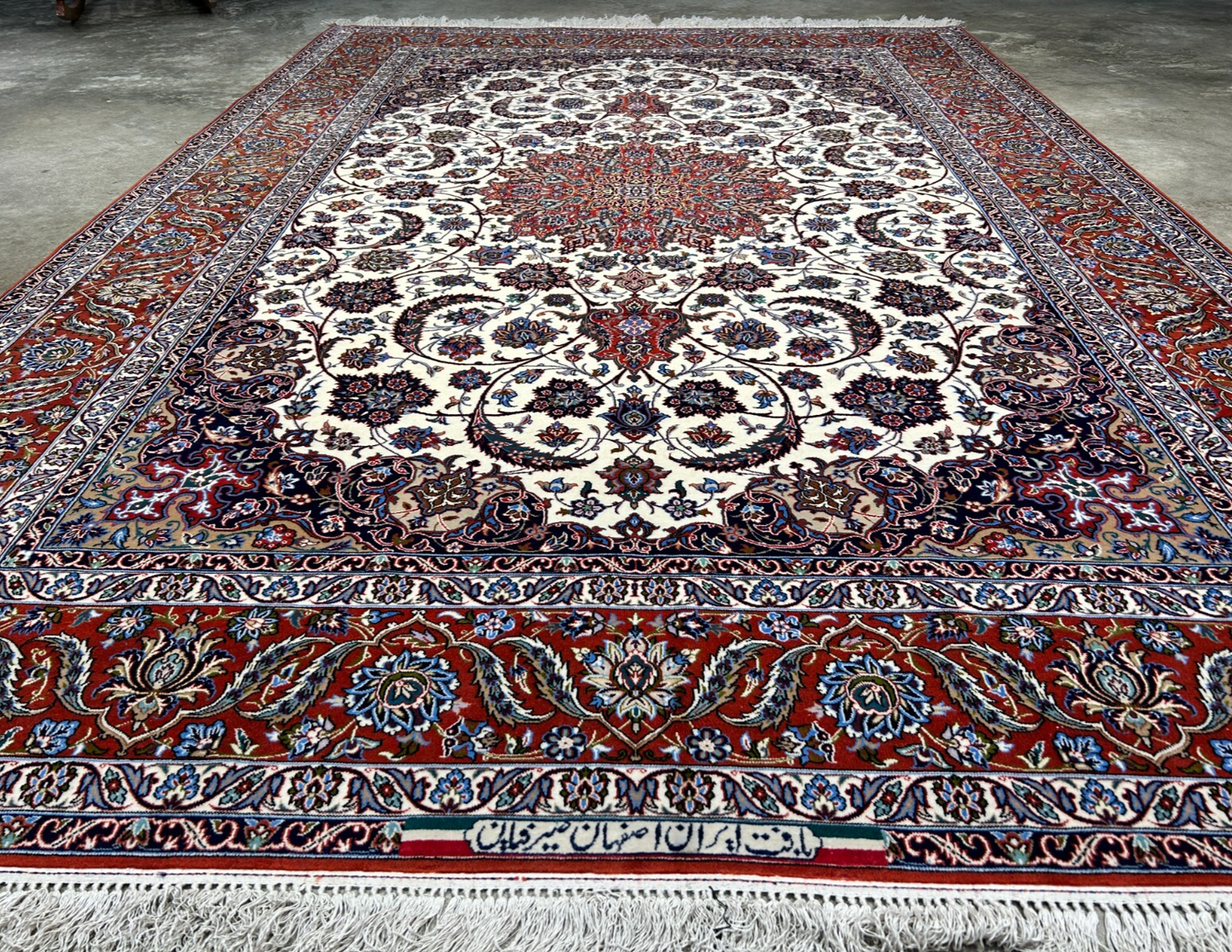 6'9"x9'10" Extra Fine Hand-Knotted Wool & Silk Isfahane Seirafian Rug