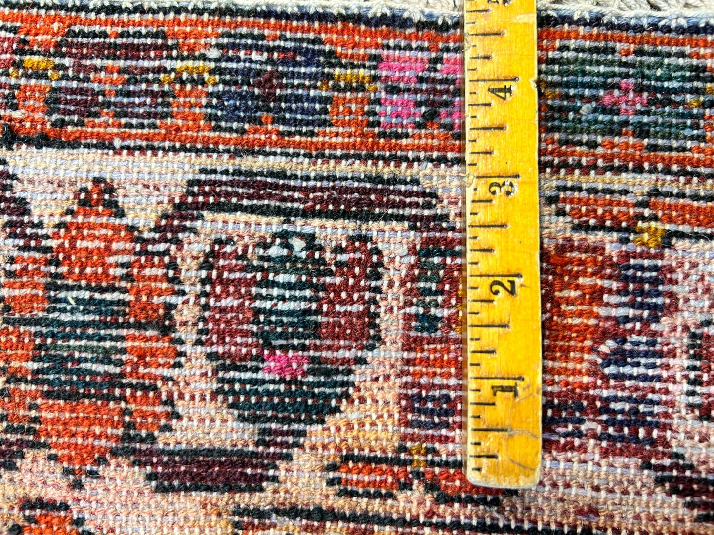 6'9"x9'9" Hand-Knotted 100% Lamb Wool Bakhtiarie Carpet - Area Rug