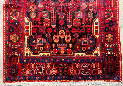 5'0" x 9'10" Hand-Knotted 100% Wool Carpet - Nahavande Area Rug