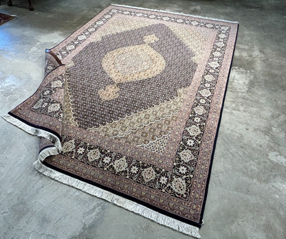 6'7"x9'9" Fine Hand-Knotted Wool & Silk Blend Tabrize Mahi Carpet - Area Rug