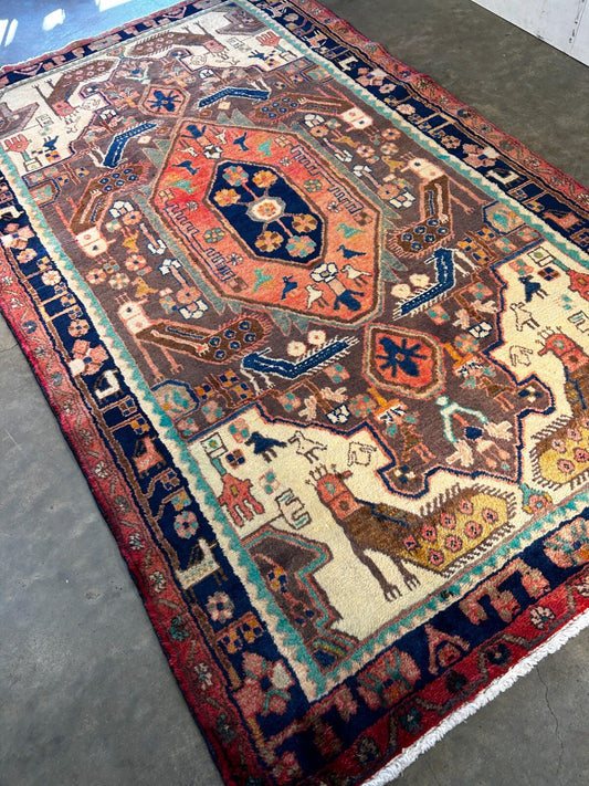 4'9" x 7'10" Hand-Knotted 100% Wool Pile Nahavande Area Rug