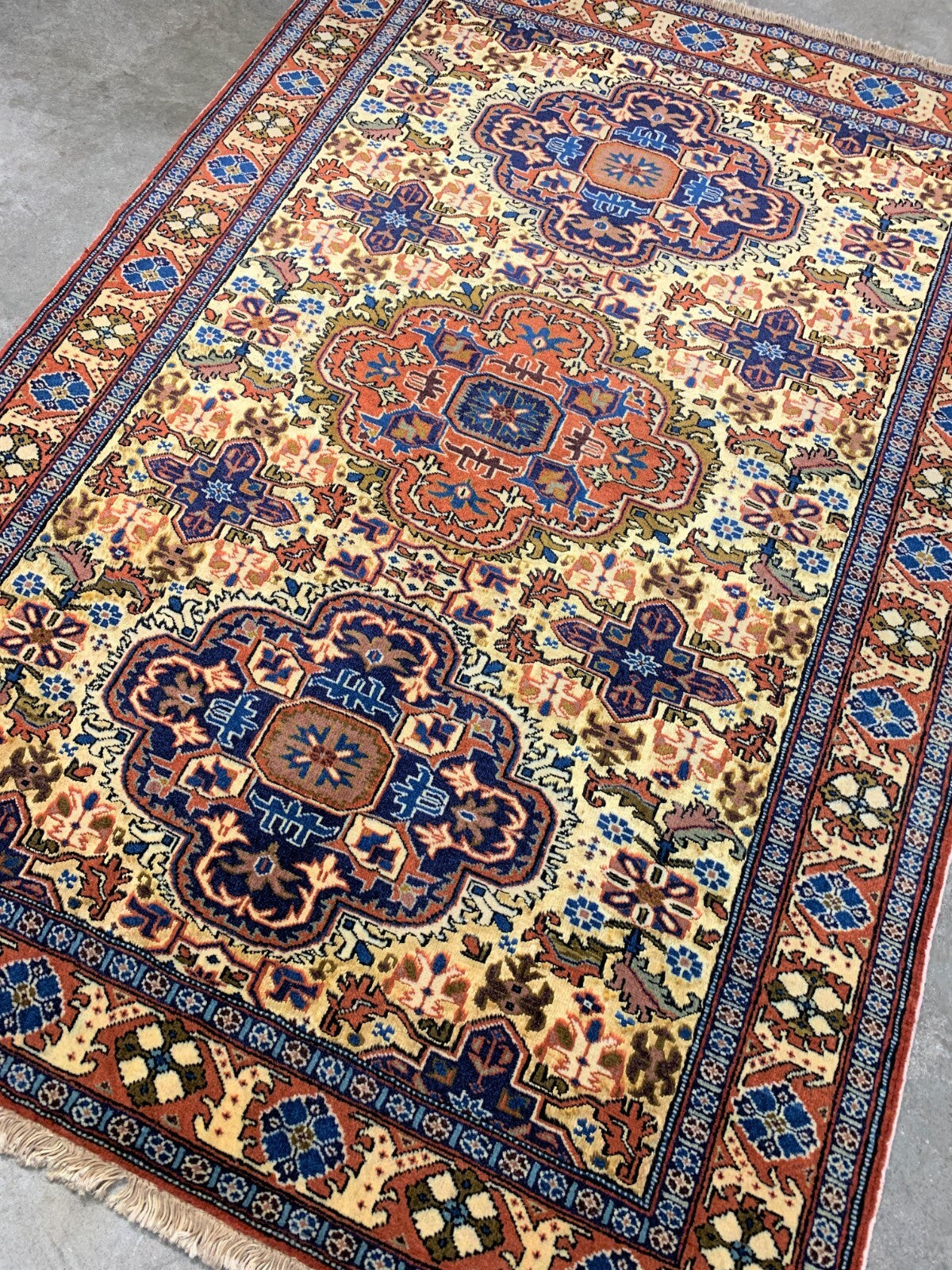 4'5'' x 6'4" Hand-Knotted 100% Wool Ardabili Area Rug - Carpet