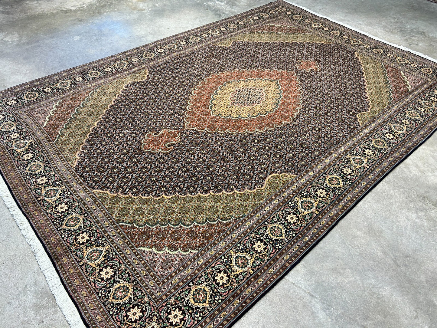 6'7"x9'9" Fine Hand-Knotted Wool & Silk Blend Tabrize Mahi Carpet - Area Rug